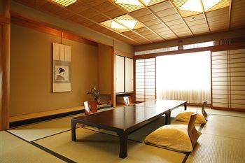 Choraku Ryokan Kōbe Esterno foto