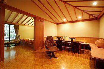 Choraku Ryokan Kōbe Esterno foto